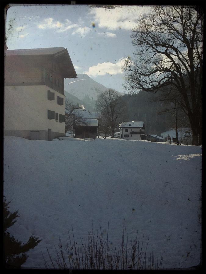 Haus Fless 7 Apartamento Klosters-Serneus Exterior foto